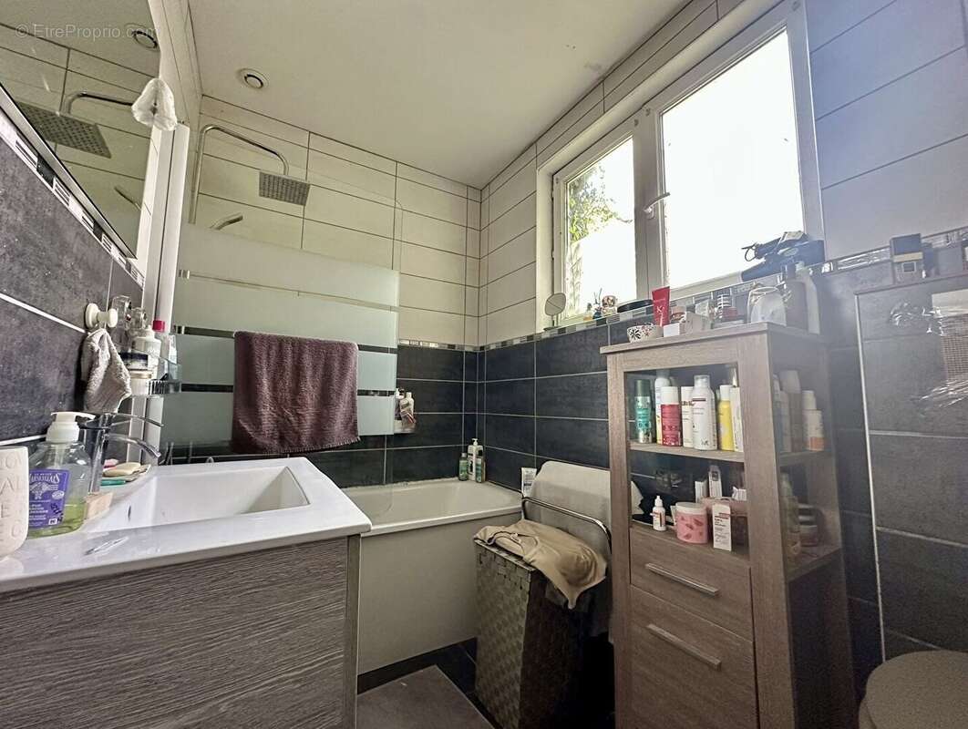 Maison à FLAVY-LE-MARTEL