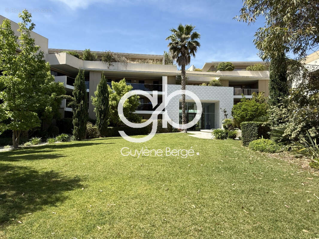 Appartement à LATTES