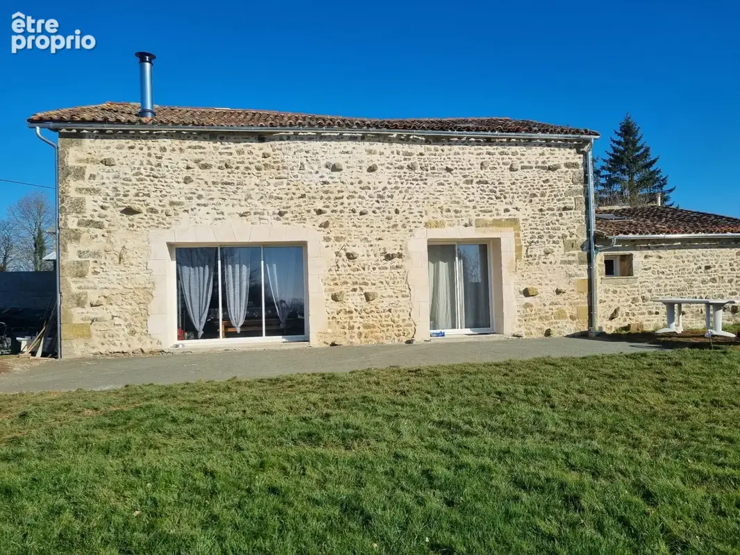 Maison à NANTEUIL