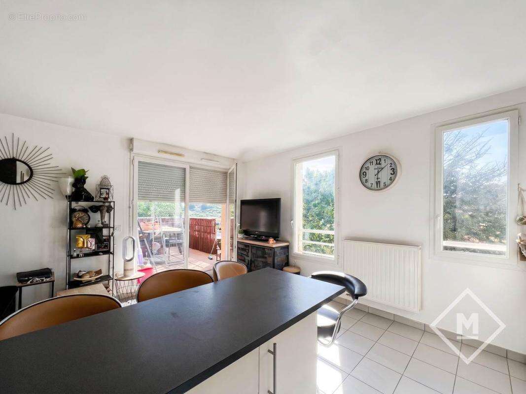 Appartement à MARSEILLE-12E