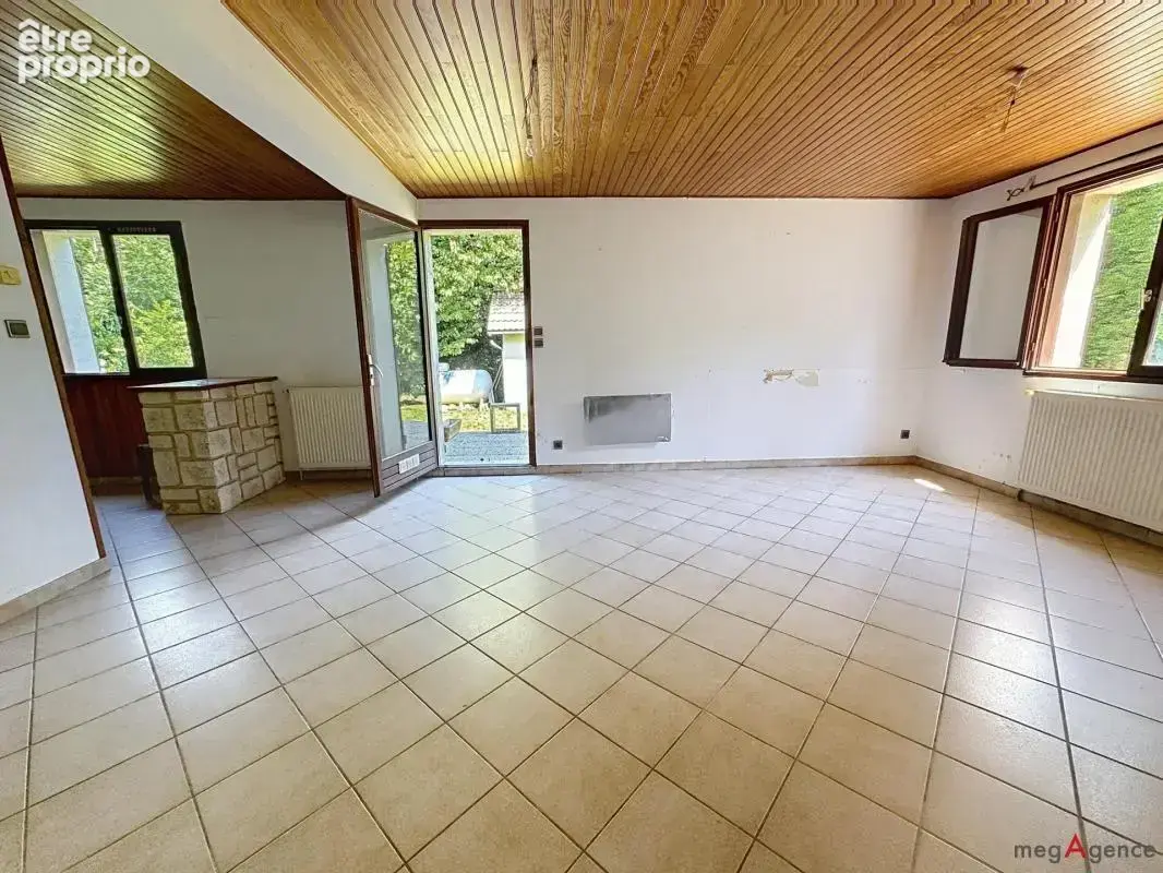 Maison familiale de 221 m² sur 1 800 m² de terrain - photo 11