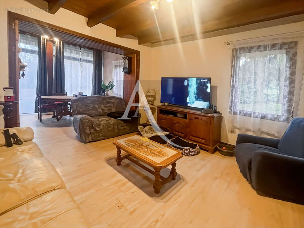 Maison à MONSEMPRON-LIBOS