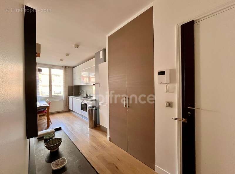 Appartement à vendre 3 pièces PARIS 16EME ARRONDISSEMENT (75) - photo 5