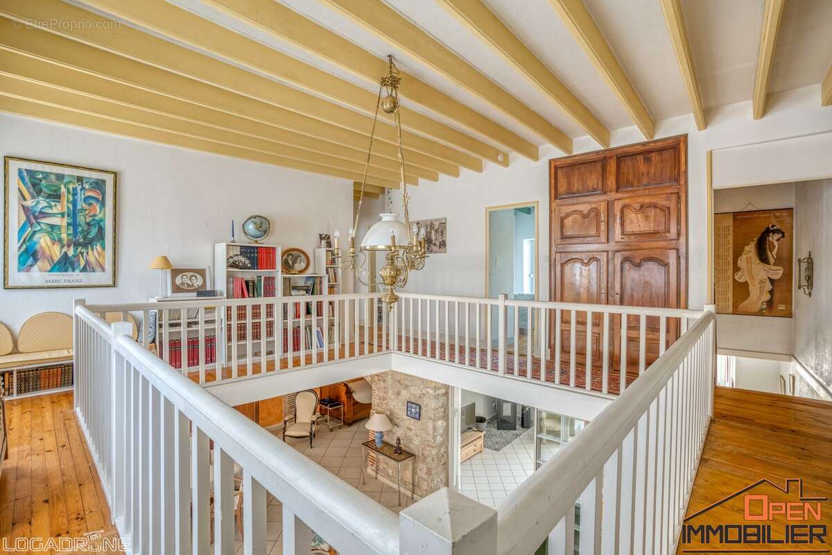 Maison 259 m² à Penne-D'agenais  - photo 15