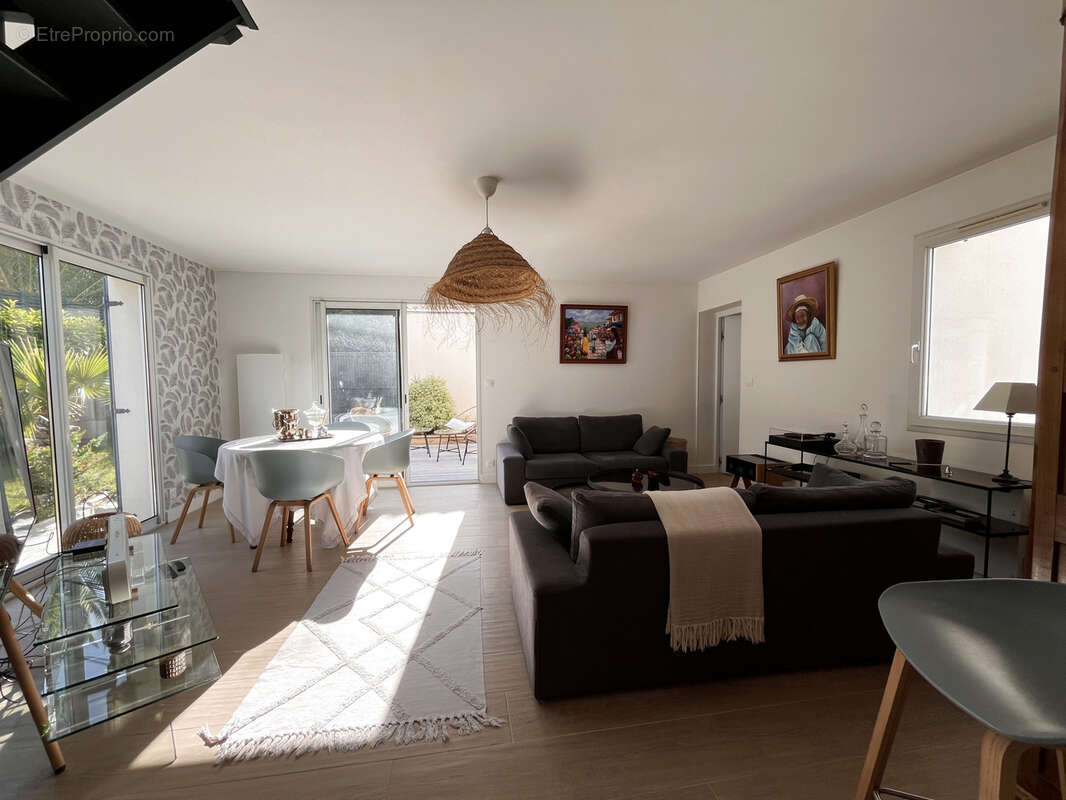 Maison à LA PLAINE-SUR-MER