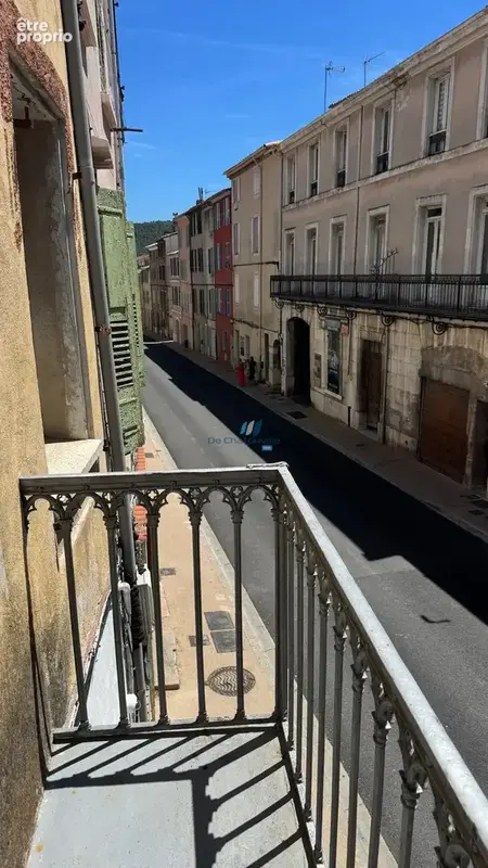 Appartement 103 m² · à Cuges-les-Pins · 103 m² · 205 000 €