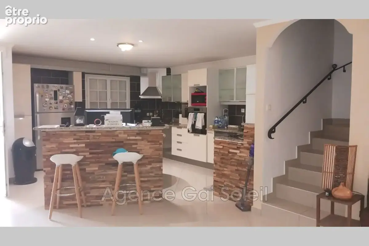 Maison 6 pièces 220 m² à vendre à Nissan-Lez-Enserune (34440) - photo 4