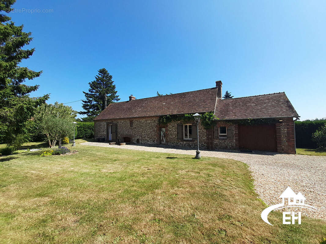 Maison à L&#039;AIGLE