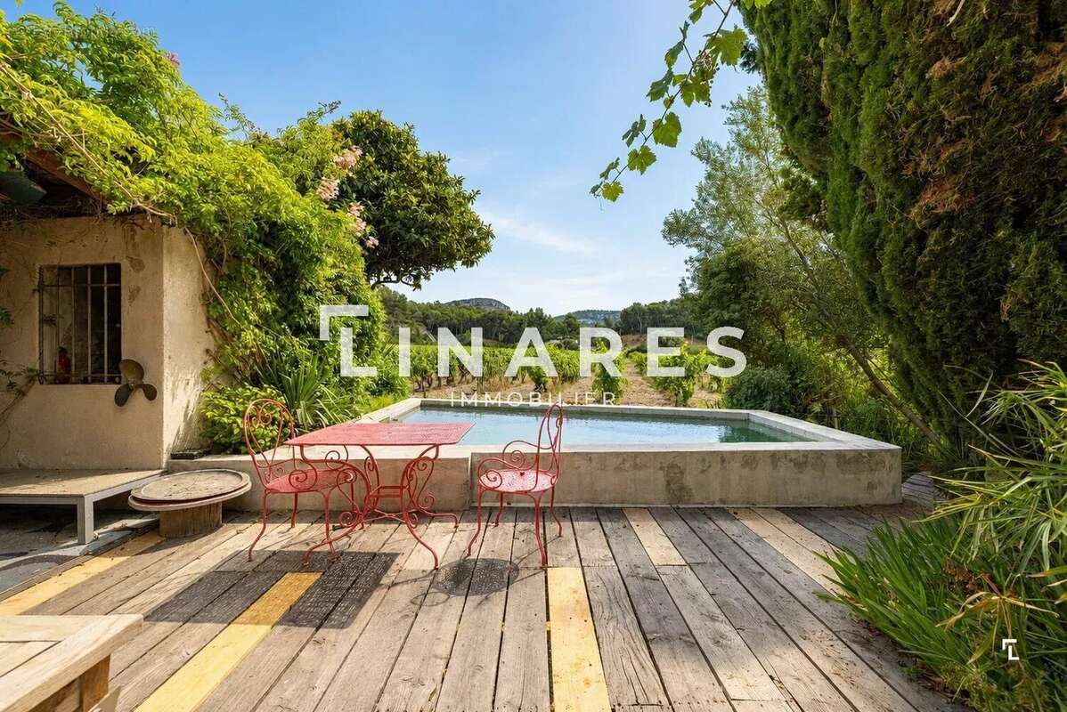 LA CASSIDAINE - Maison T4 de 130 m2  - Piscine - Jardin - 13260 Cassis - photo 2
