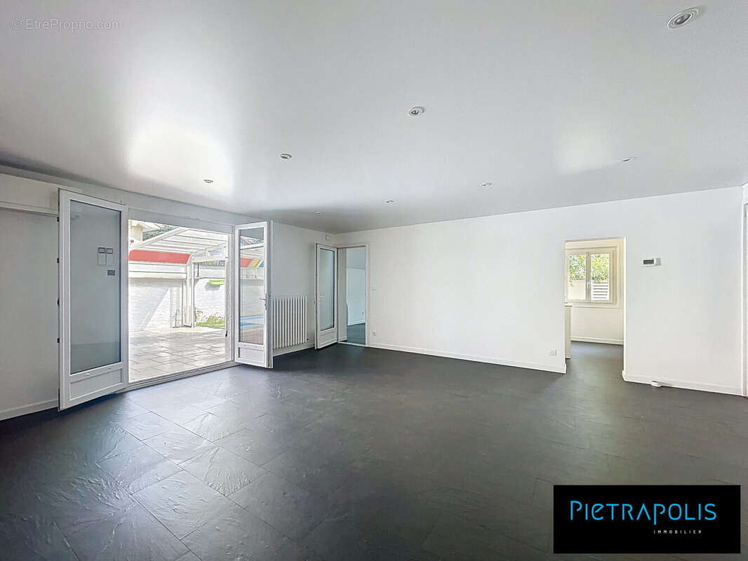 Maison à RILLIEUX-LA-PAPE