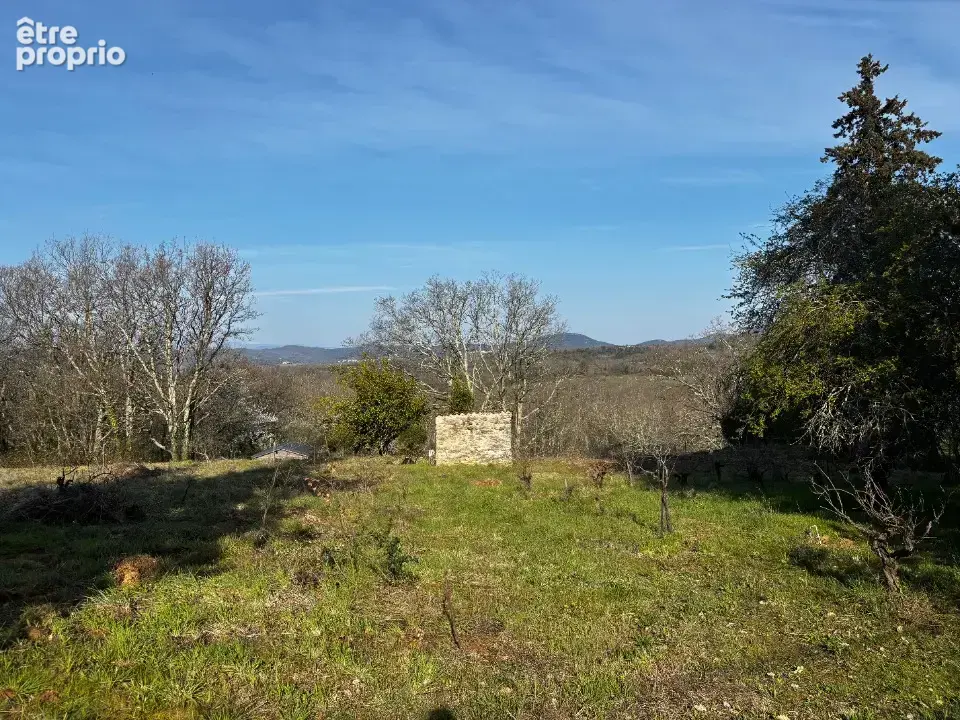 Terrain à BARJAC