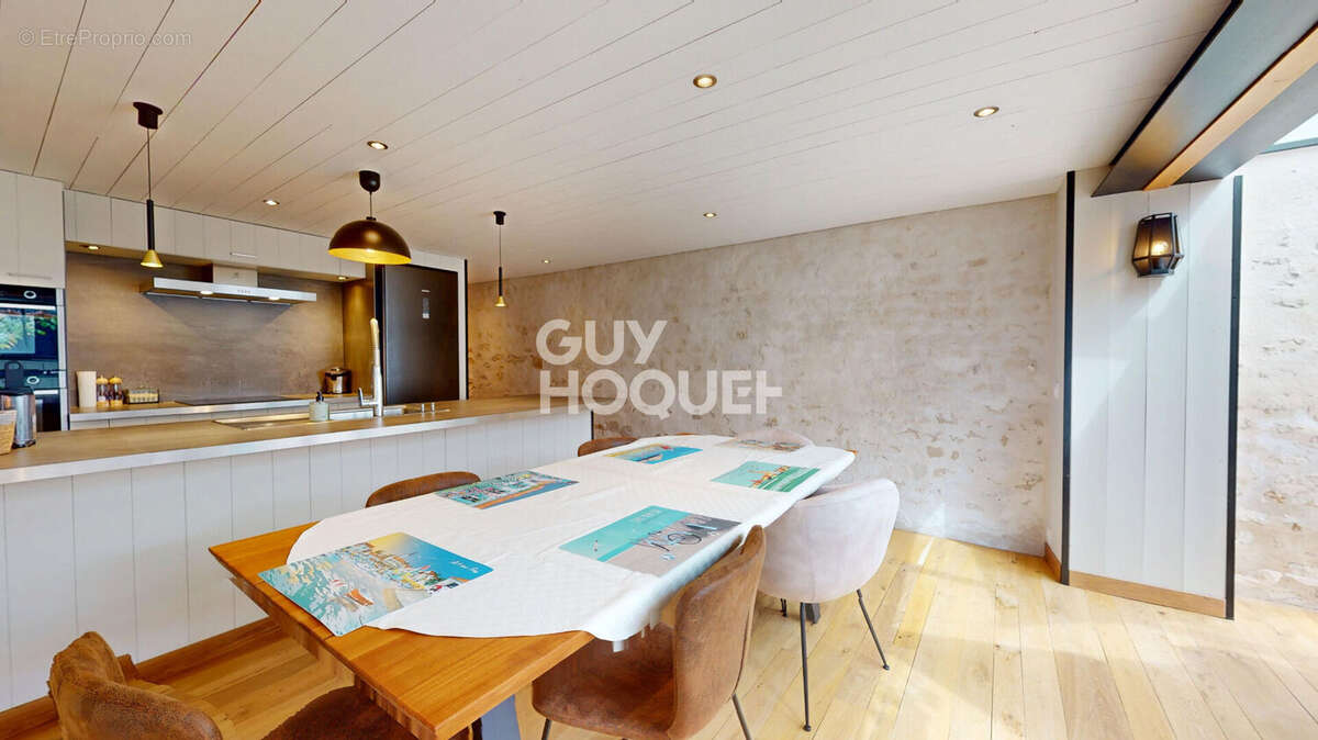 Maison à SAINTE-MARIE-DE-RE