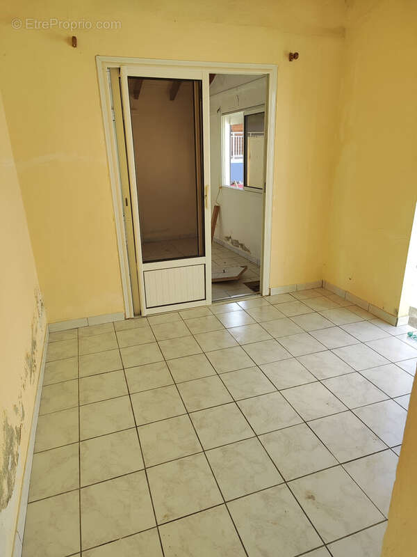 Maison à TERRE-DE-BAS