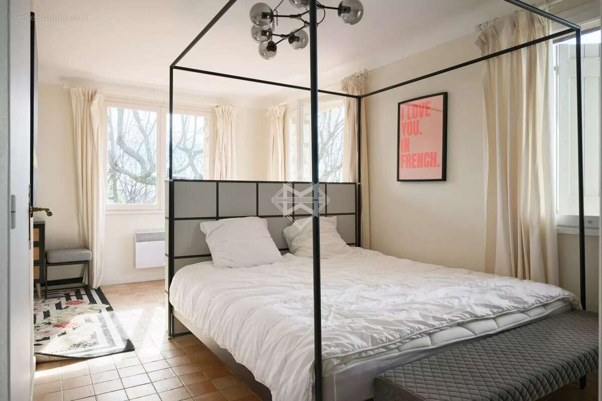 Maison à MONTAUROUX