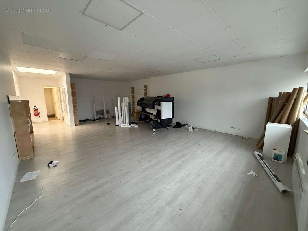 Commerce à NOISY-LE-GRAND