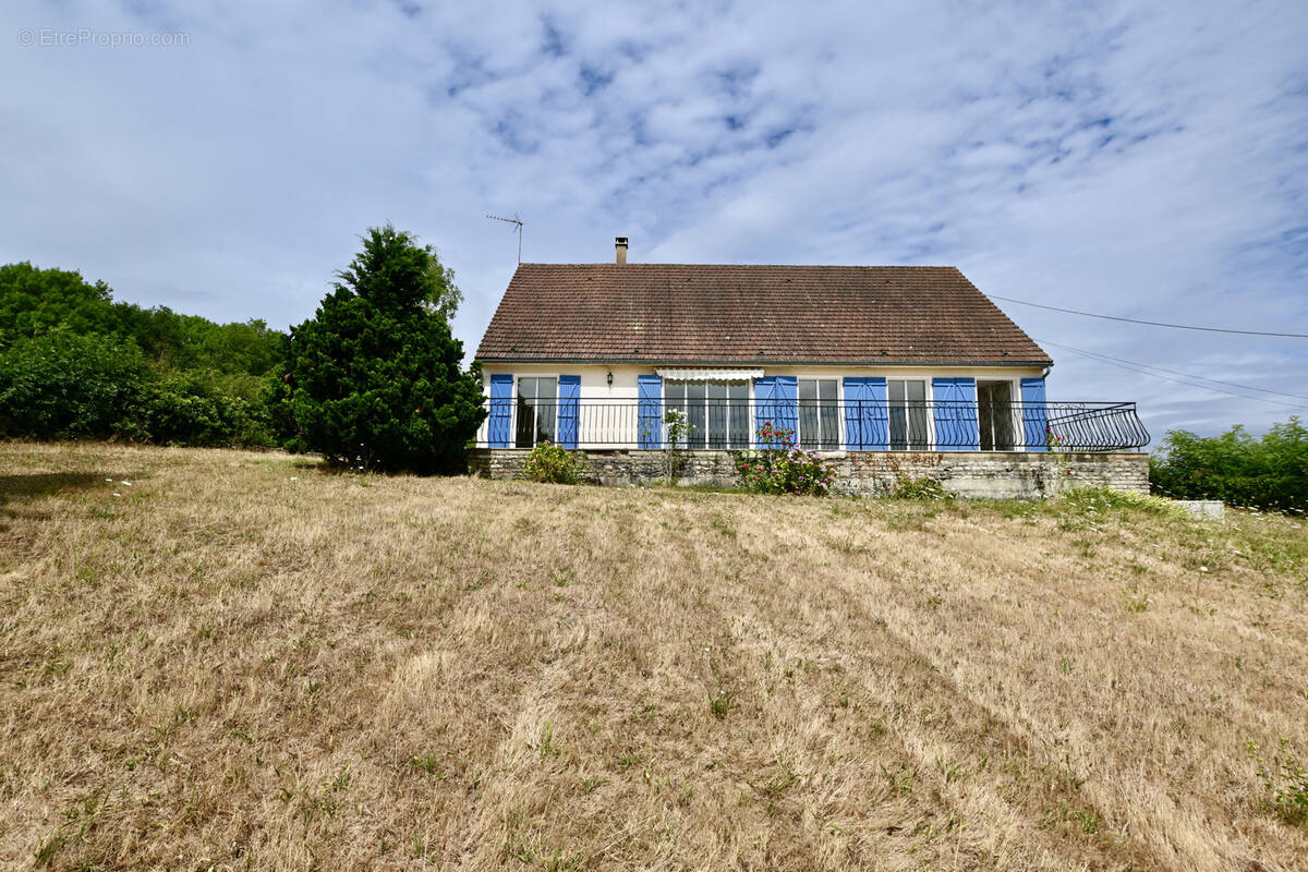Maison à SAINT-ANDRE-EN-MORVAN