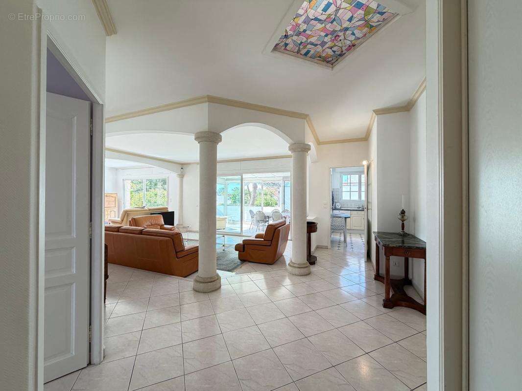 Superbe MAISON au calme, à 450 m Plage et Commerces du Centre Ville - photo 5