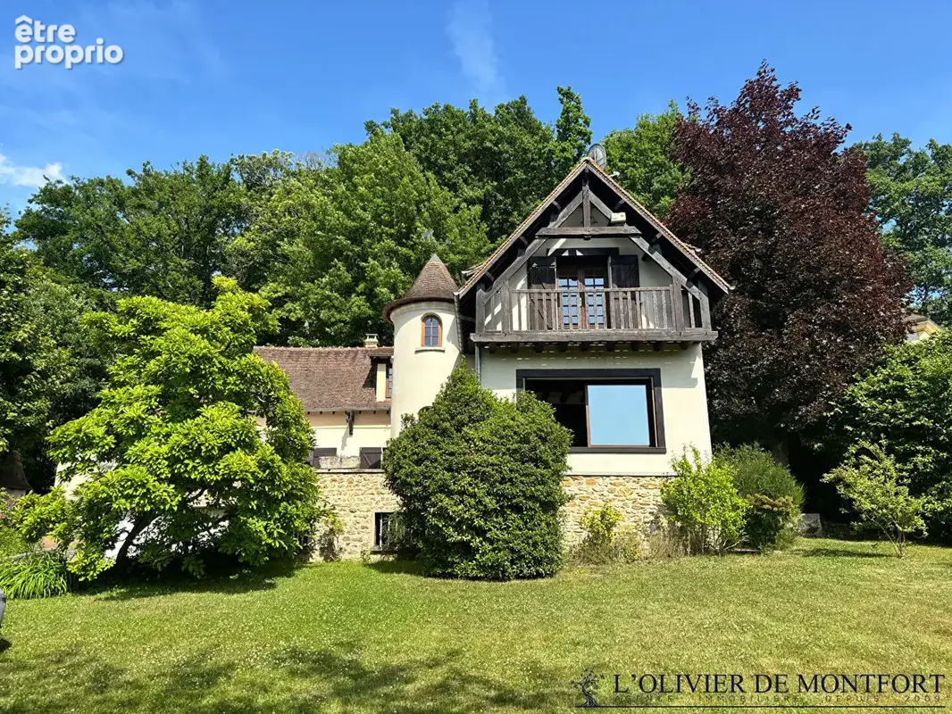 Propriete sur parc de plus d'1 hectare - photo 2