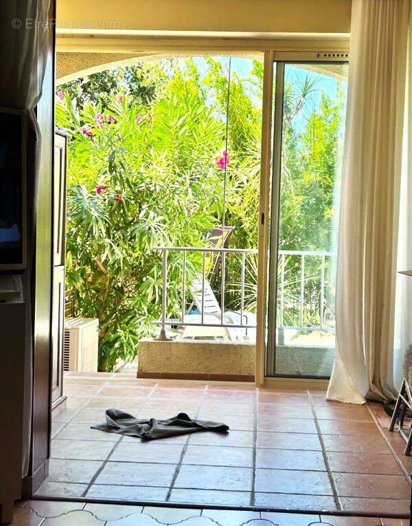 Appartement à SAINT-MANDRIER-SUR-MER