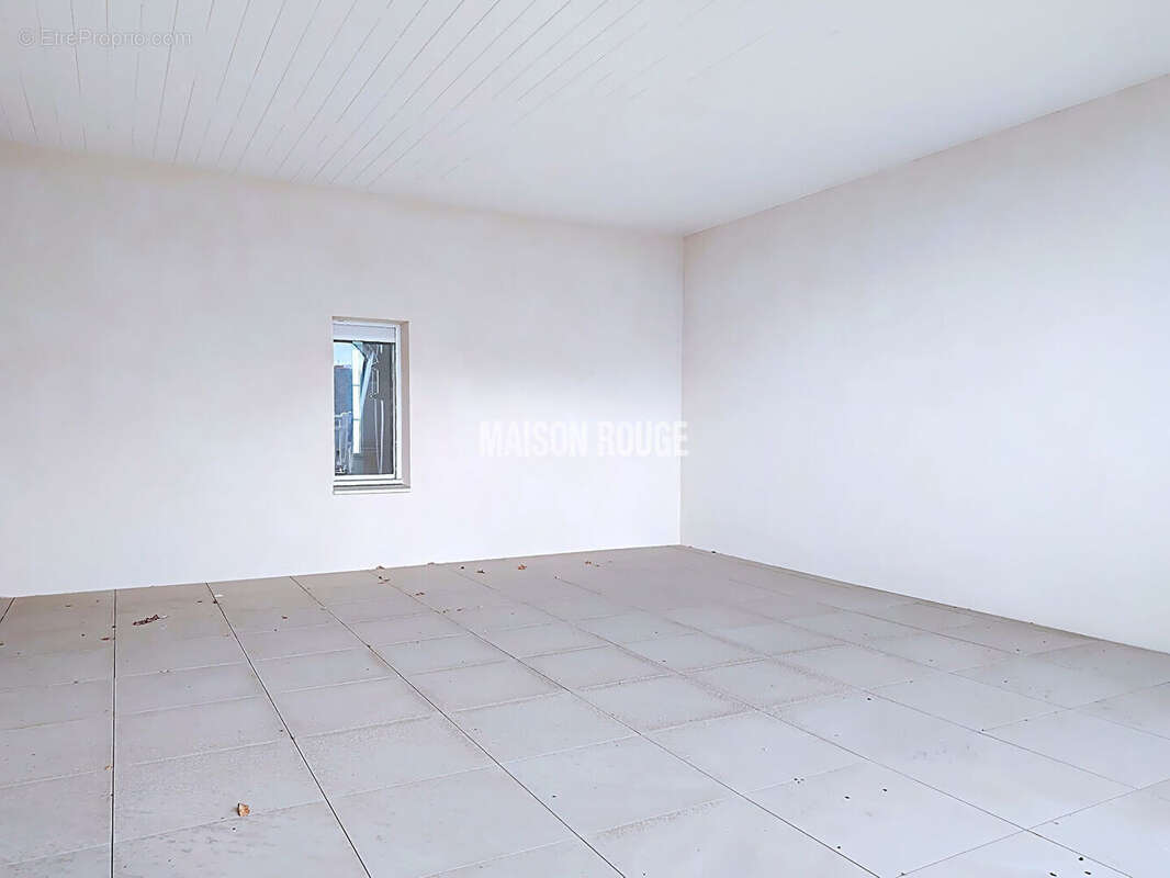Rare à la Vente : Superbe Duplex T4 avec Aperçu Mer Dinard - photo 19
