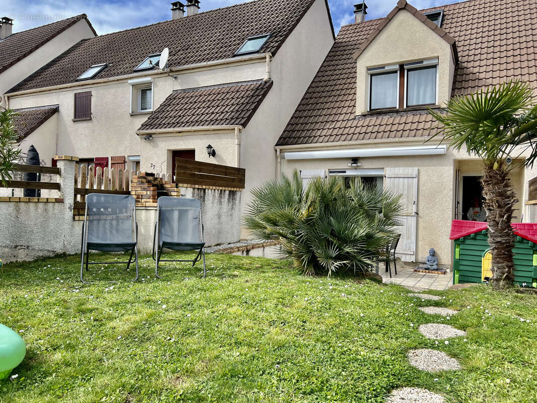 Maison limite Nozay - photo 13