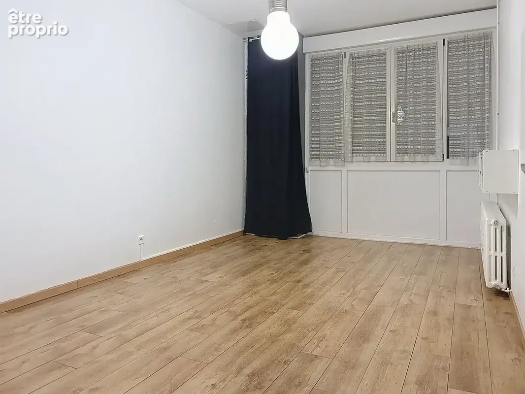 Appartement LOFT de 248m2 avec Terrasse, Piscine, Grand garage de 100m2 et 2 Places extérieures - photo 16