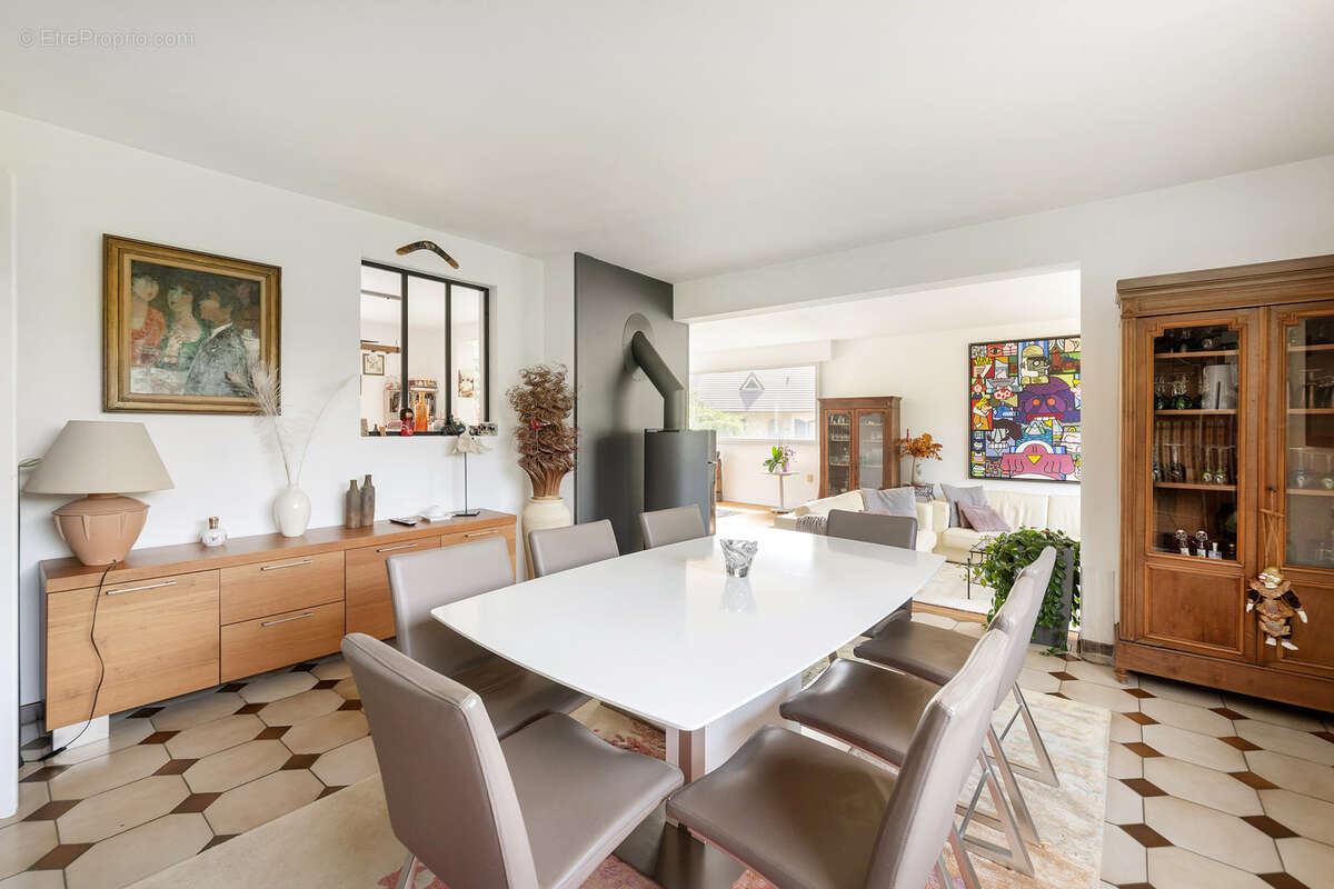 Maison à LA FERTE-ALAIS