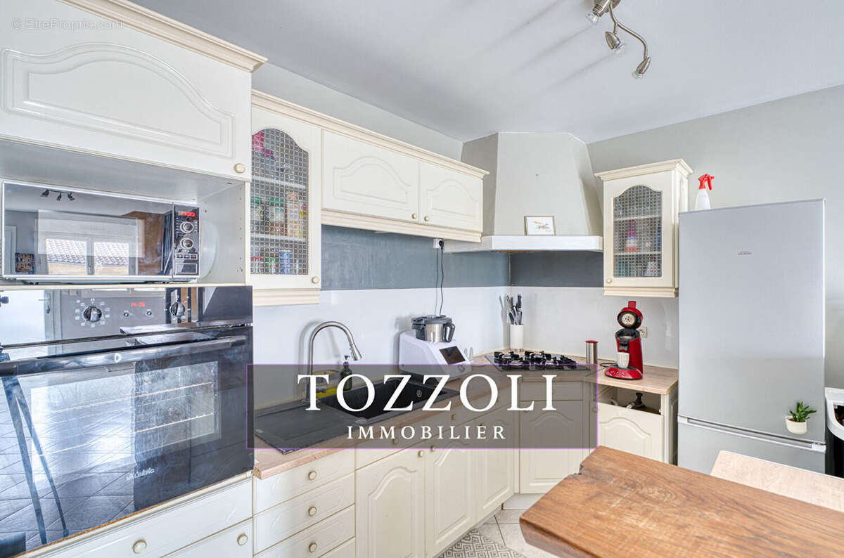 Appartement à SAINT-GEORGES-D'ESPERANCHE