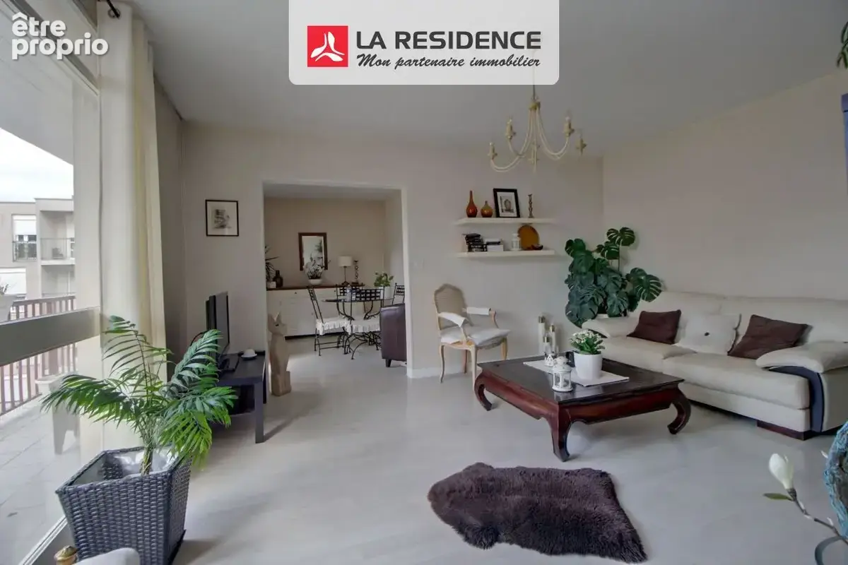 Appartement 79 m² à Velizy-Villacoublay  - photo 4
