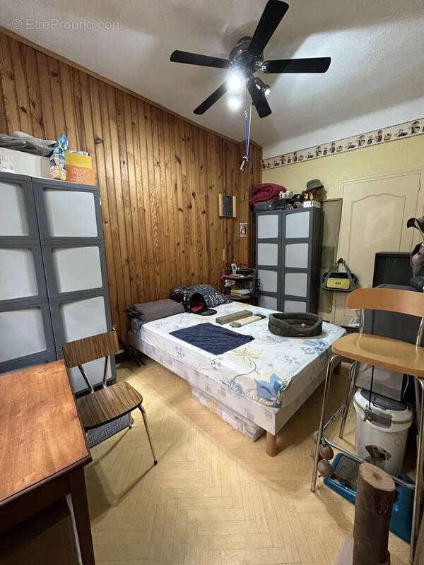 Appartement à PEZILLA-LA-RIVIERE