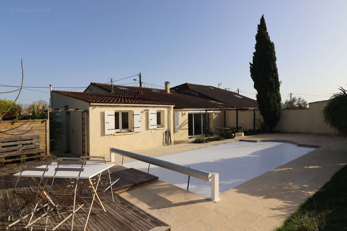 Maison à ARCES