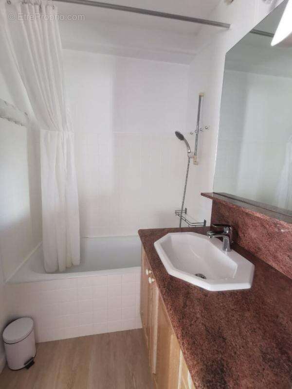 Appartement Saint Jean De Monts 1 pièce(s) 30.52 m2 - 112500  TTC - photo 8