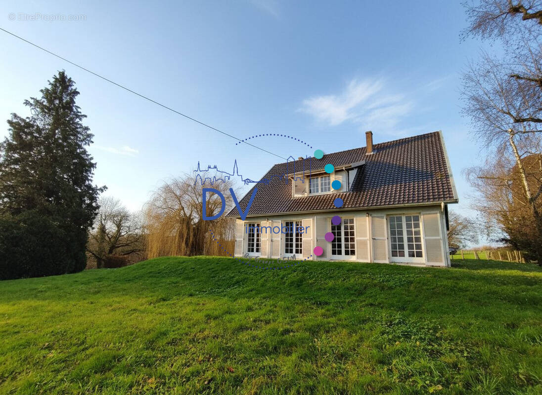 Maison à MONTCEAUX