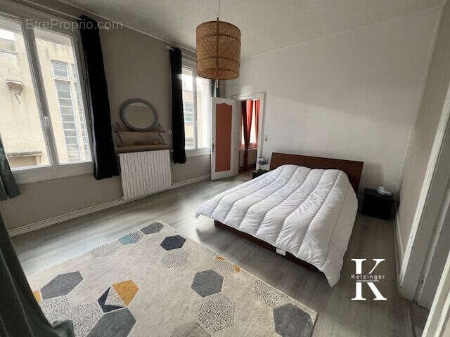chambre n°1 - Appartement à ARQUES-LA-BATAILLE