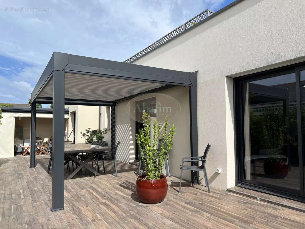 Maison à LA TURBALLE