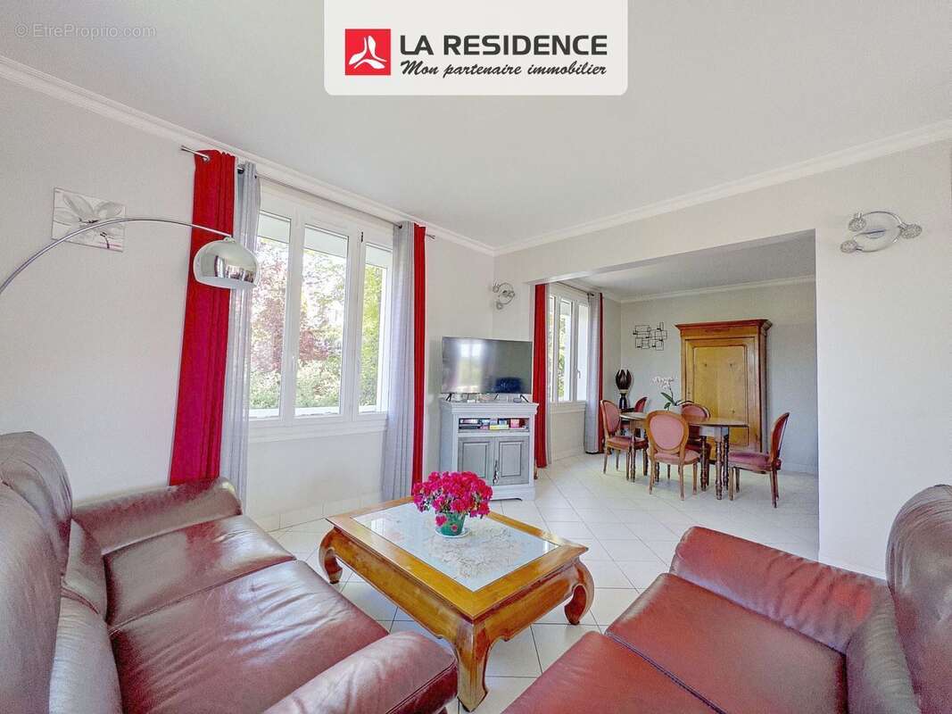 Maison 113 m² à Maule  - photo 4