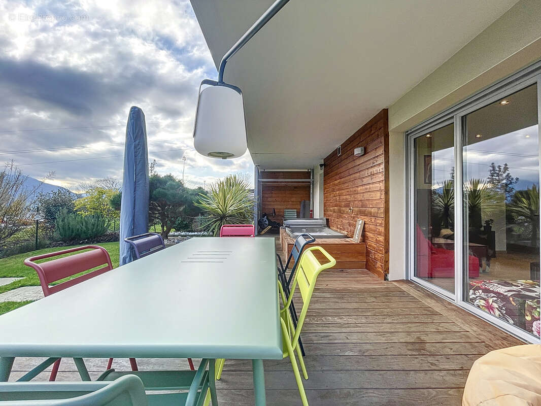 Appartement à BASSENS