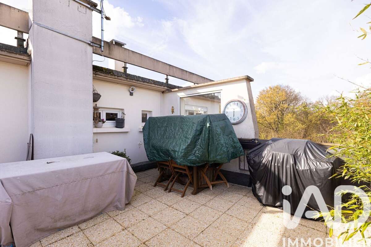 Photo 6 - Appartement à OZOIR-LA-FERRIERE