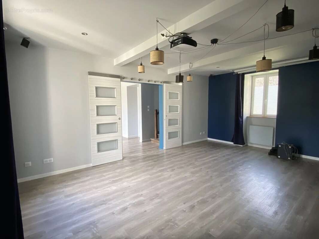 Maison à PLOUER-SUR-RANCE