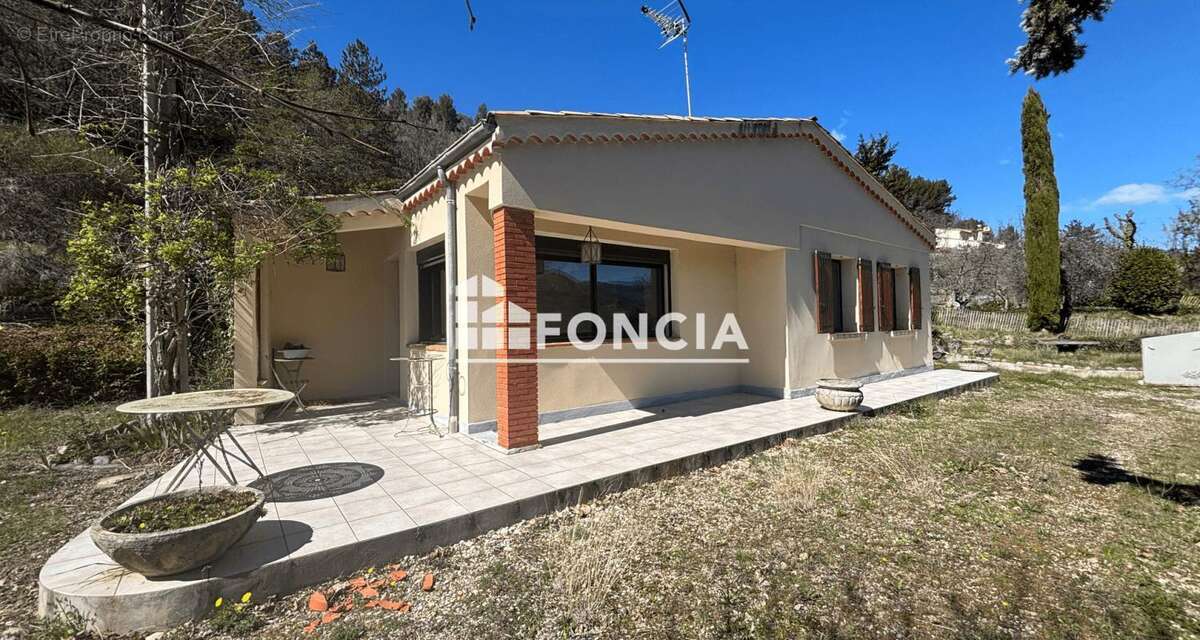 Maison à MEZEL