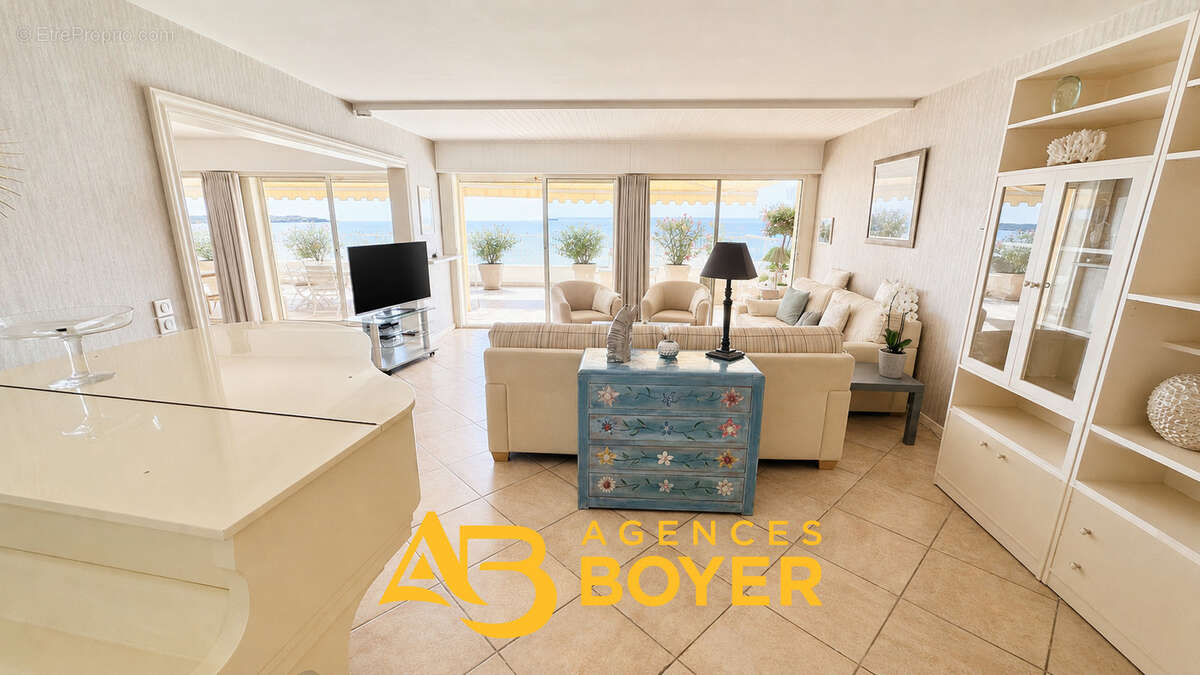 Bandol   appartement duplex d’exception de 124 m2   première ligne   vue mer panoramique sur l’île de bendor - photo 6