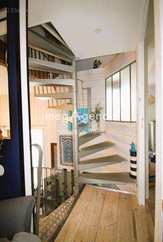 Maison à ROMILLY-SUR-SEINE