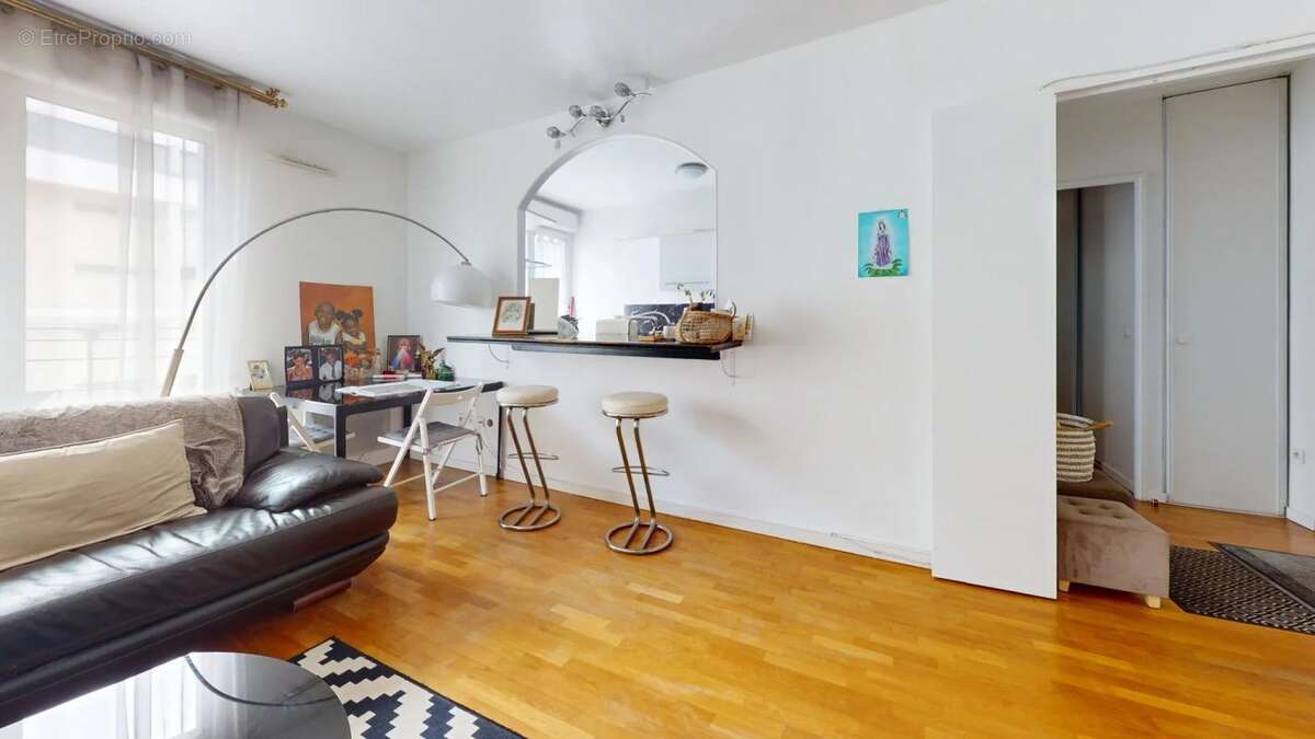 Appartement à MONTIGNY-LE-BRETONNEUX
