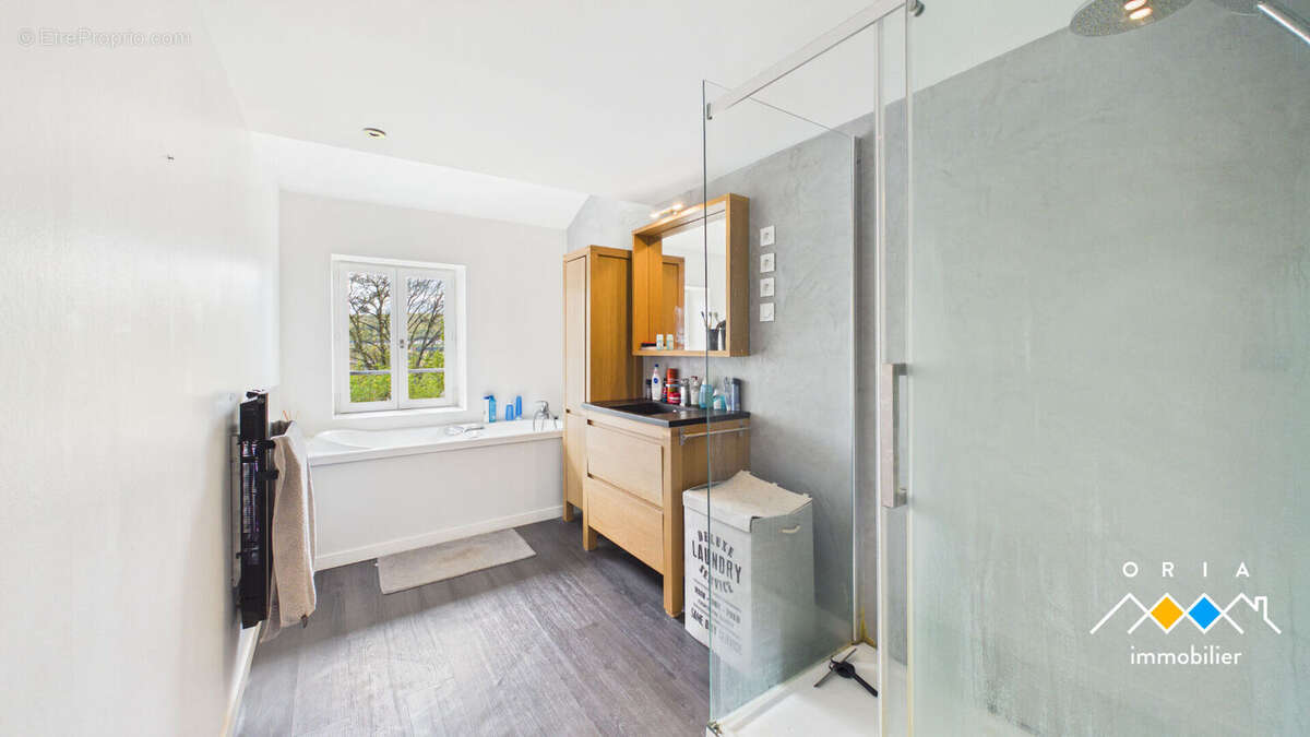Appartement à BOUXIERES-AUX-DAMES