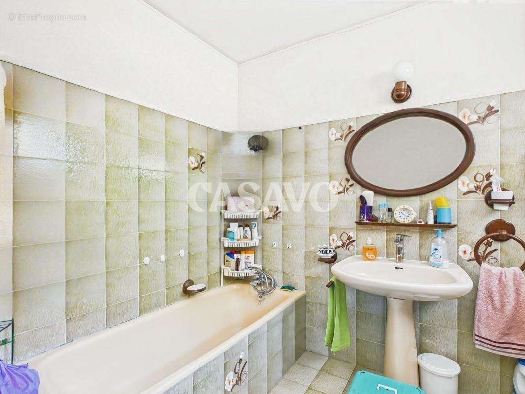 Maison à CHASSE-SUR-RHONE