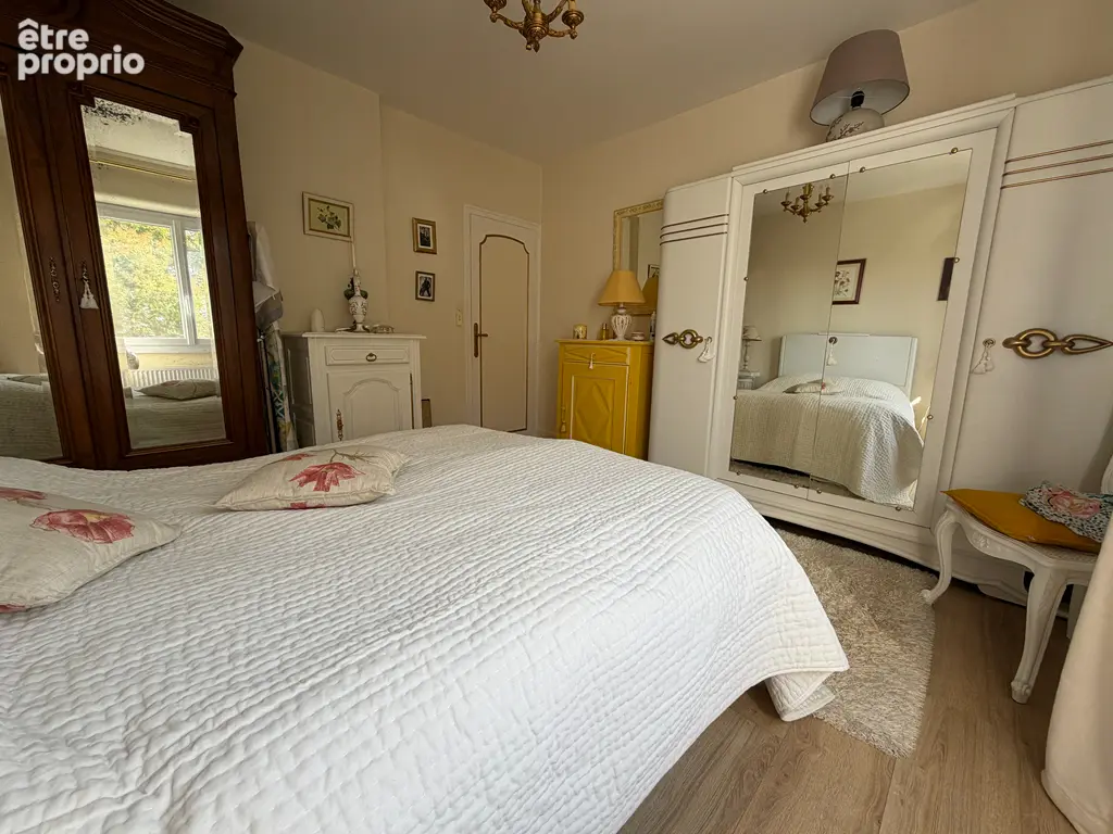 Mérignac Saint-Augustin - Appartement 5 pièces de 150 m² avec terrasse, garage double et cave - photo 11