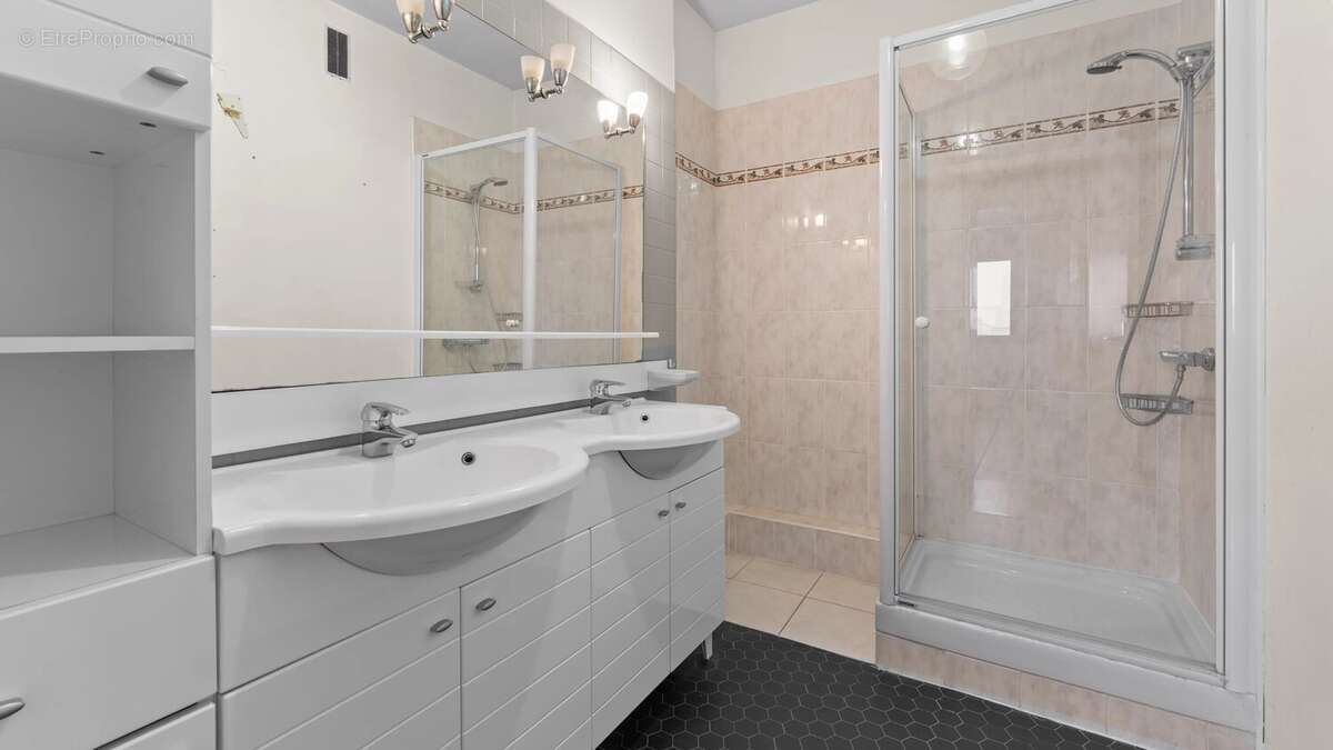 Appartement à GARCHES
