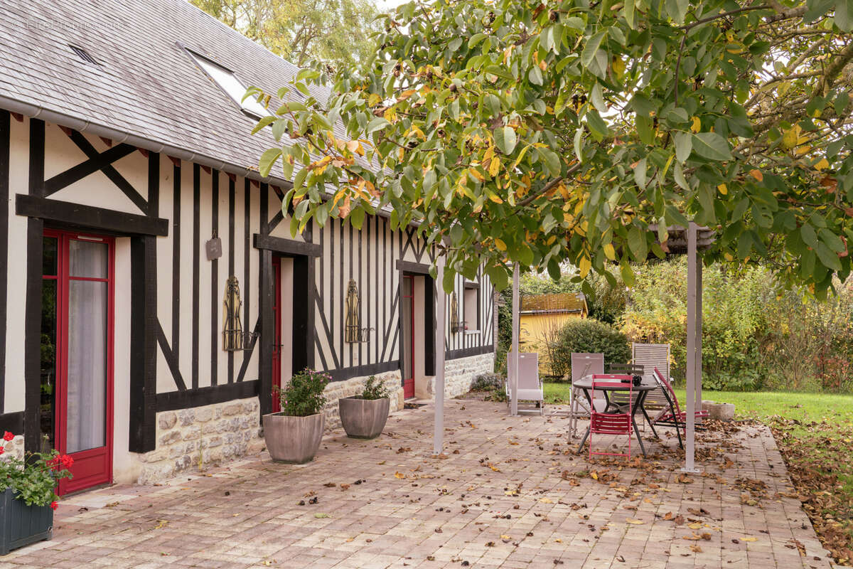 Maison à PERIERS-EN-AUGE