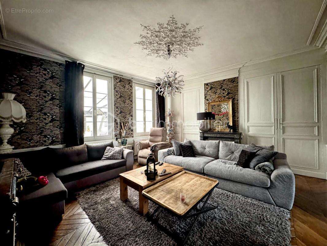 Maison familiale ou ensemble immobilier - photo 5