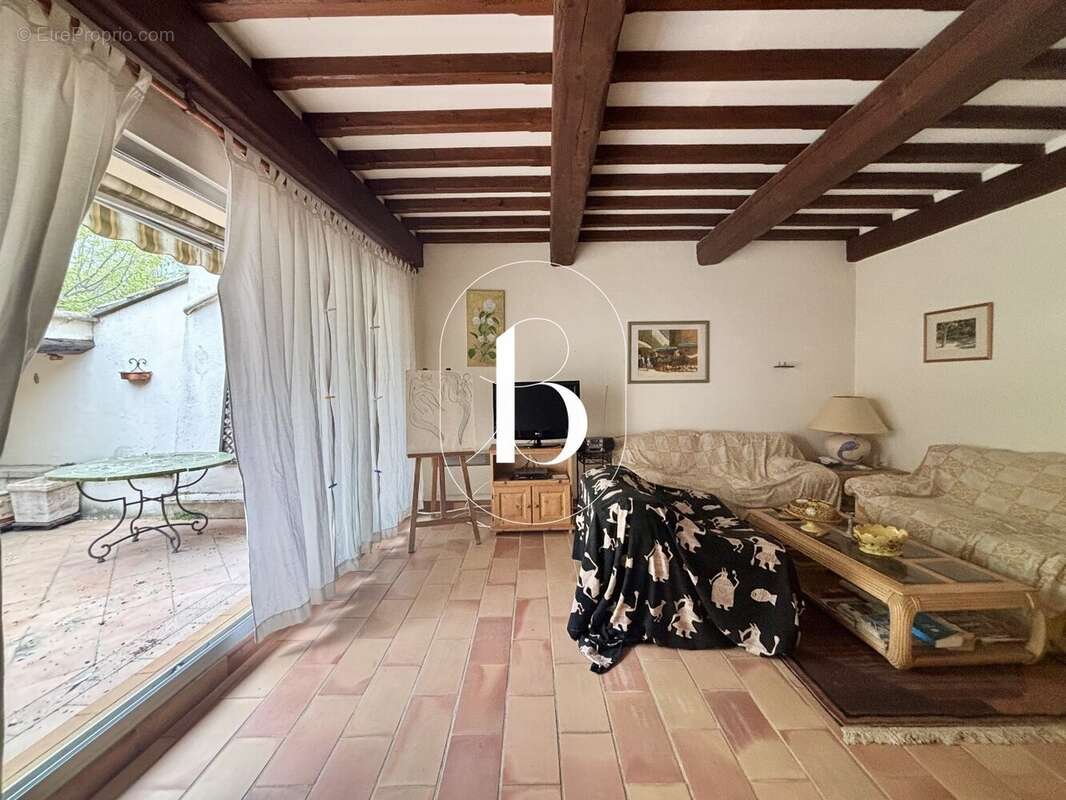 Appartement à UZES